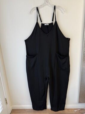 Women's Black Relaxed-Fit Jumpsuit with Front Pockets